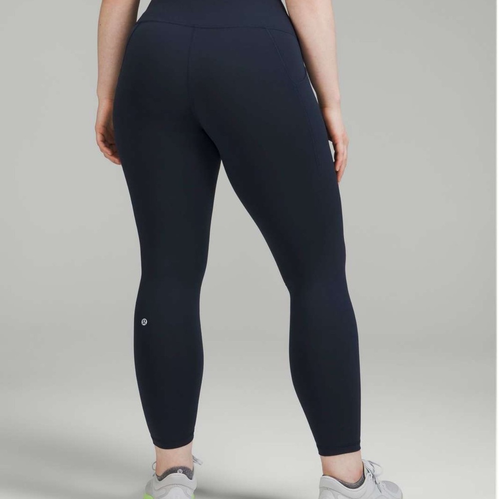 Lululemon Athletica Navy Wunder Under 7/8 Leggings